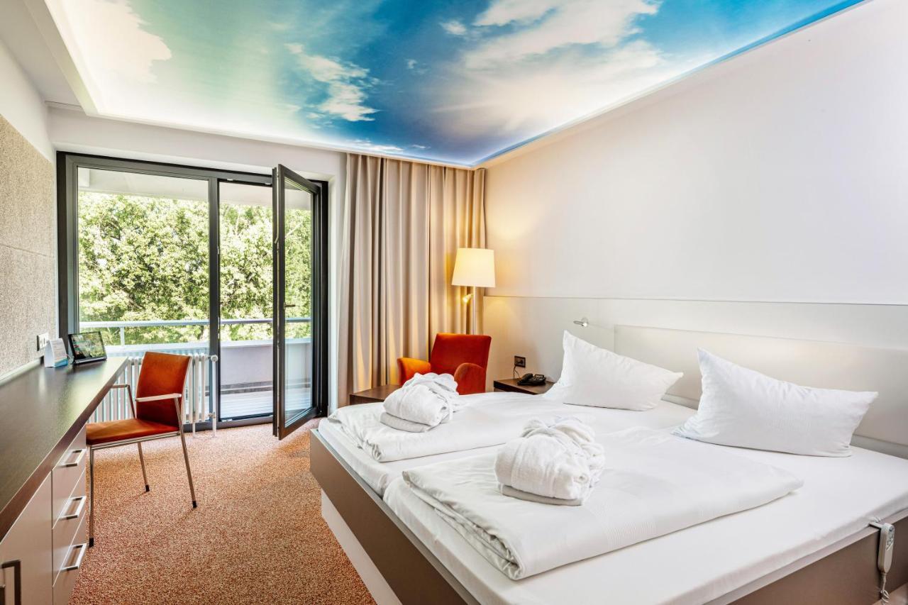 Thermenhotel Gesundheits-Bad Buchau Exterior photo